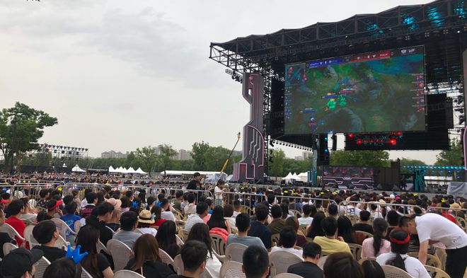 与关键词分 与关键词分