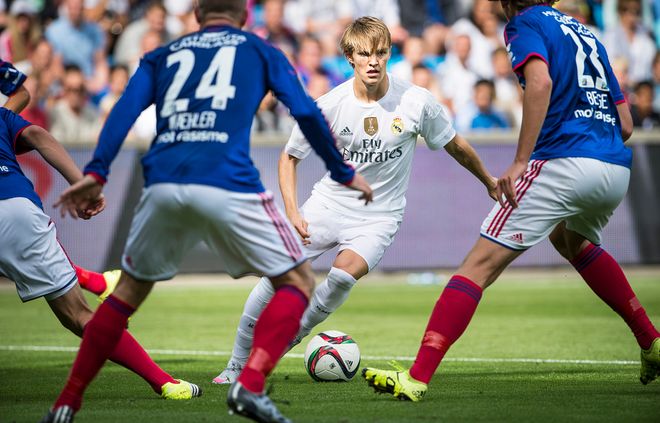 更是一堂关 更是一堂关